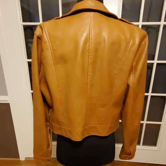 Tan Jacket - Picture 2 of 7